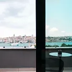 Meg Hotell Istanbul